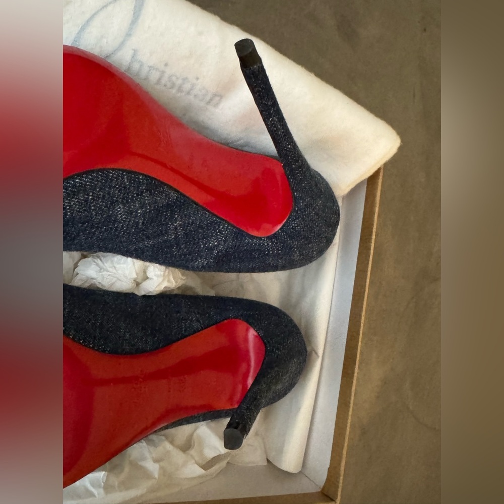 Christian Louboutin So Kate Miss Denim 120 Heels - Picture 9 of 14